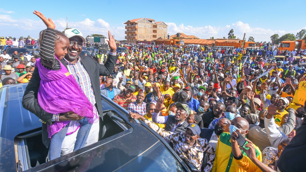 Ruto rallies Kenyans to support people-centered parties