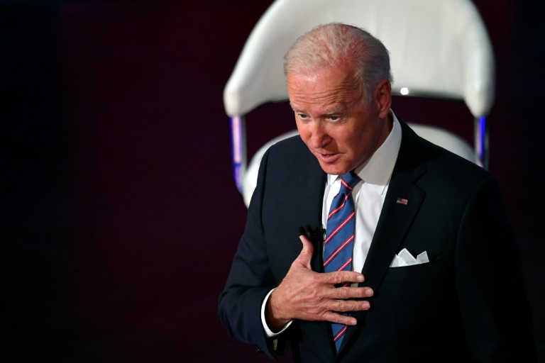 US seeks to contain Beijing anger after Biden vows Taiwan defense