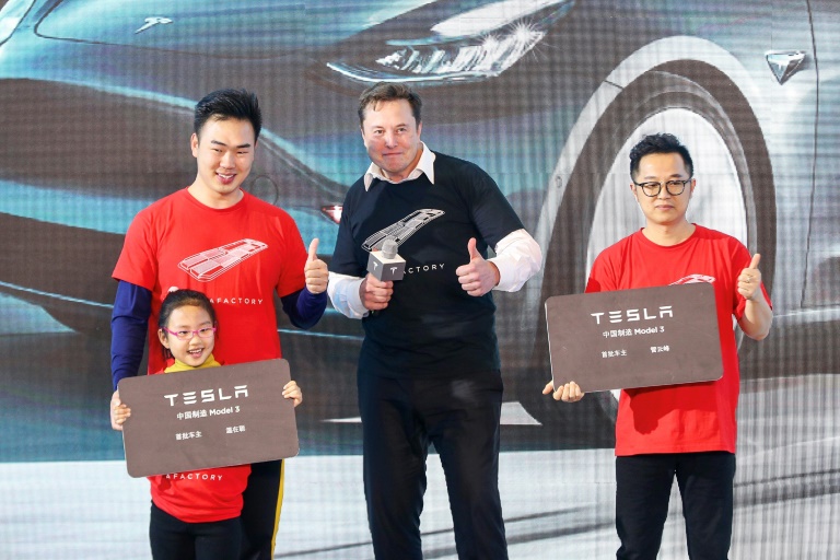 Chinese web users blast Musk over space station near-misses