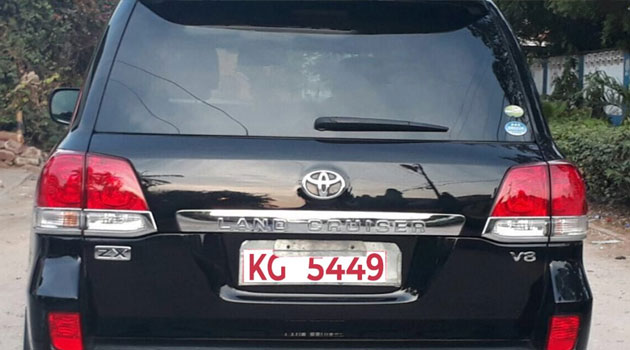 Civilian vehicles with red number plates ordered off Kenyan roads