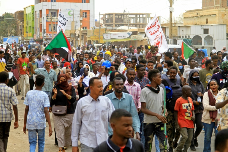 UN expert urges Sudan forces stop shooting anti-coup protesters
