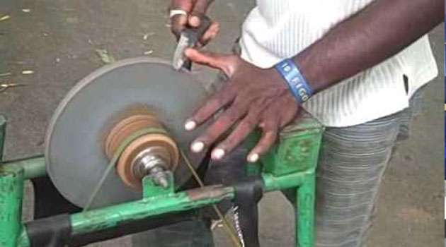 Sankok lays claim to bicycle-mounted knife grinder invention
