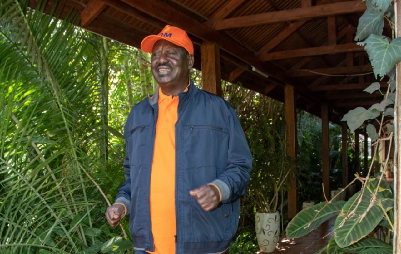 Raila arrives at Kasarani for his crowning moment