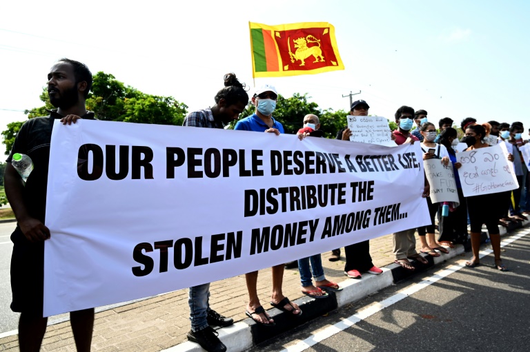 Sri Lanka opposition rejects unity offer, demands president resign