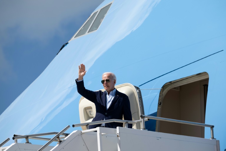 Biden, Lula vow to defend democracy in Americas