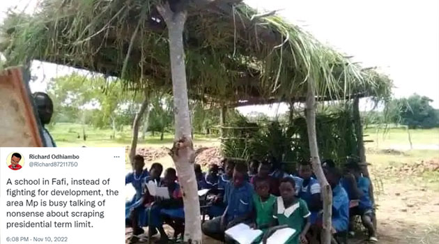 Fact Check | Viral image of pupils learning under a tree in Fafi traced to Malawi