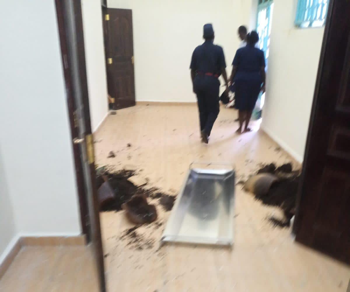 Azimio protestors storm Jaramogi Oginga Odinga teaching and referral hospital mortuary
