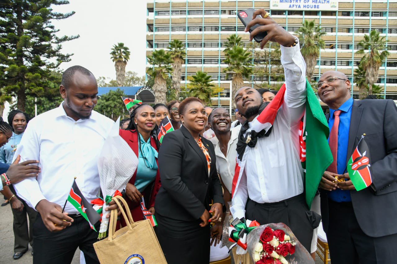 Kenya sends second cohort of 76 nurses to UK