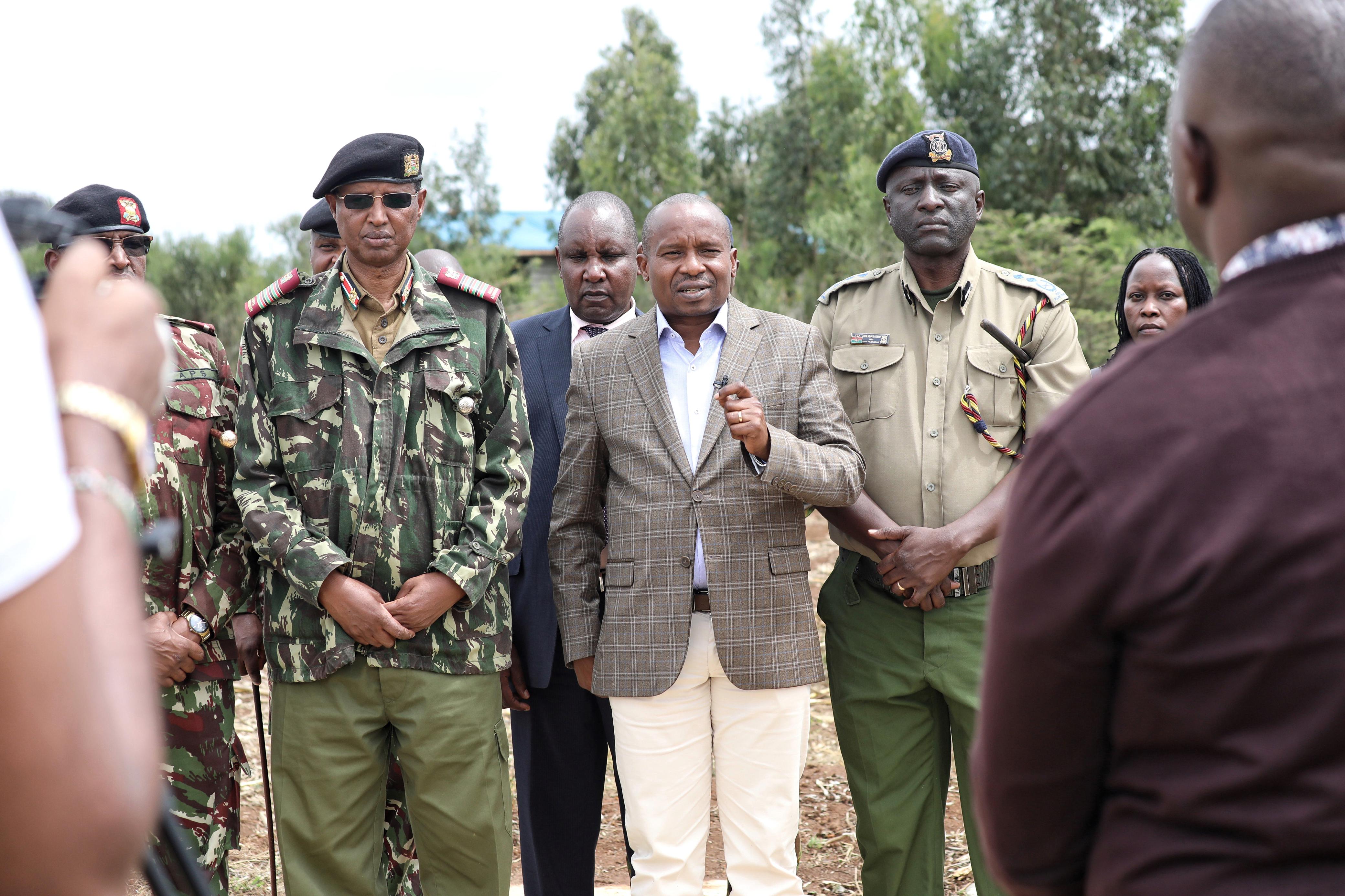 Govt warns politicians against meddling in security operations