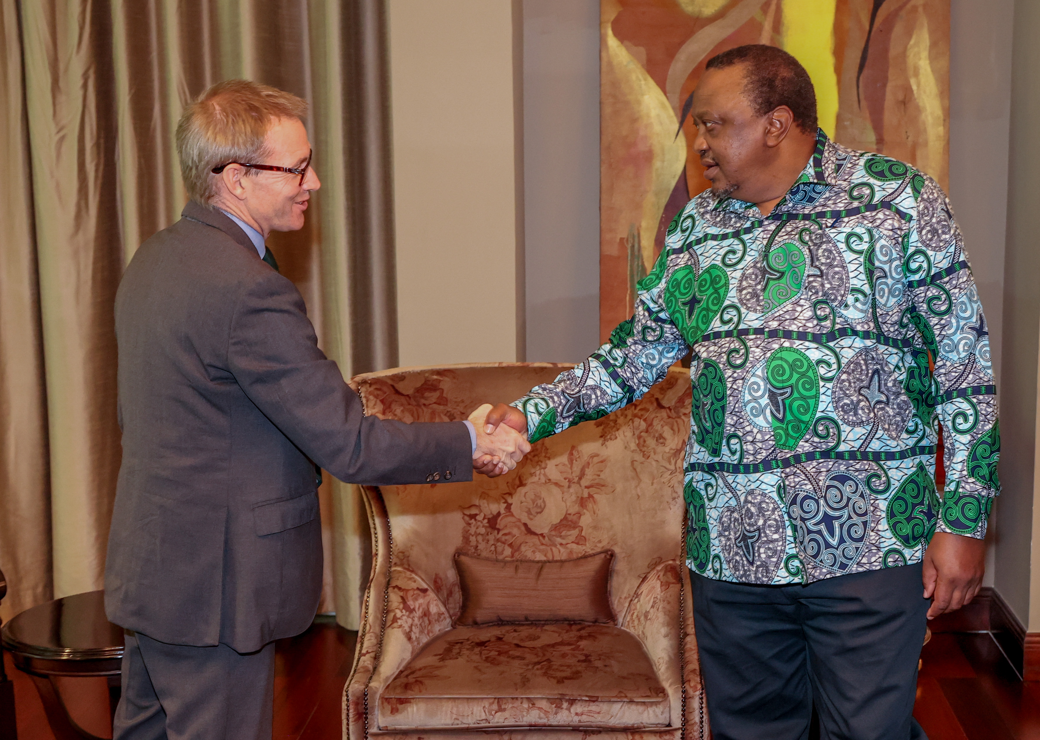 Uhuru meets with UK High Commissioner Wigan at his office