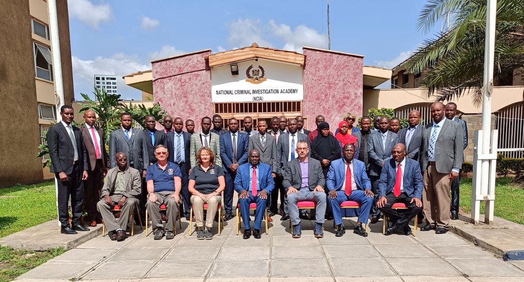 Canada trains 20 DCI officers on operational intelligence