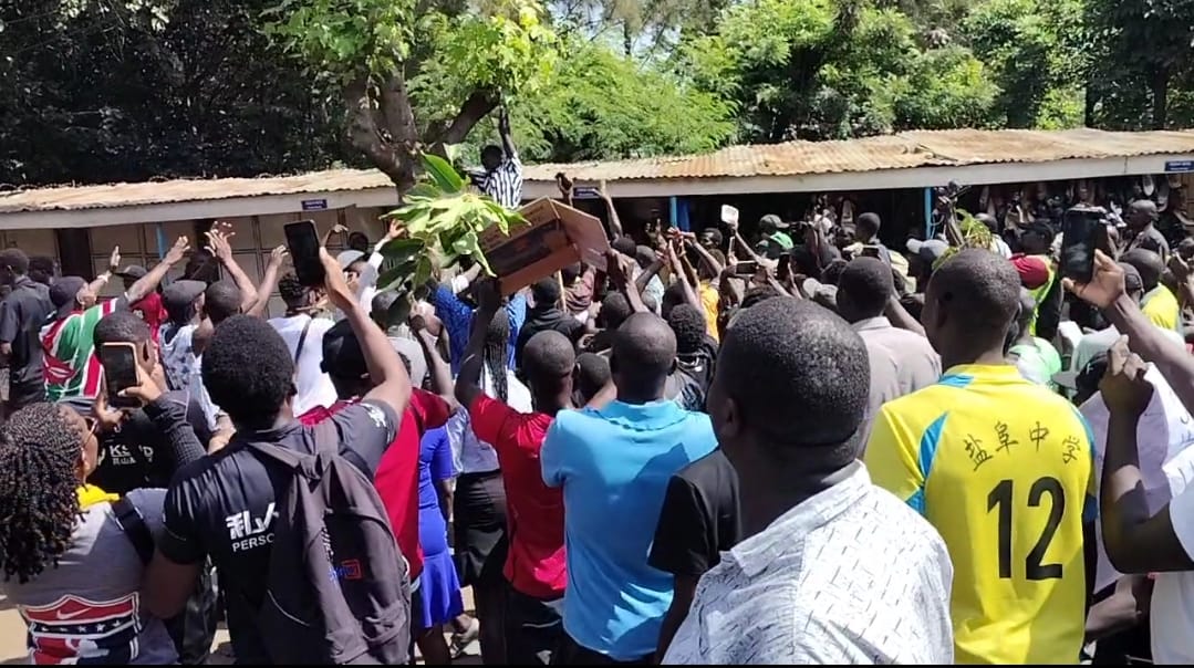 Zakayo come down, Kisumu demonstrators against Finance Bill chant