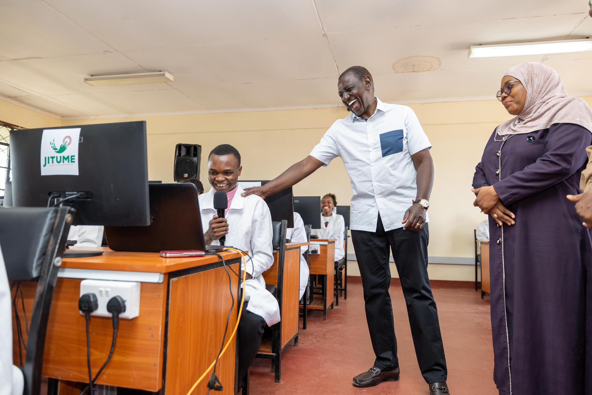 Ruto Announces Quick Passport Processing for Kenyans Securing Jobs Abroad, Flight Costs Covered