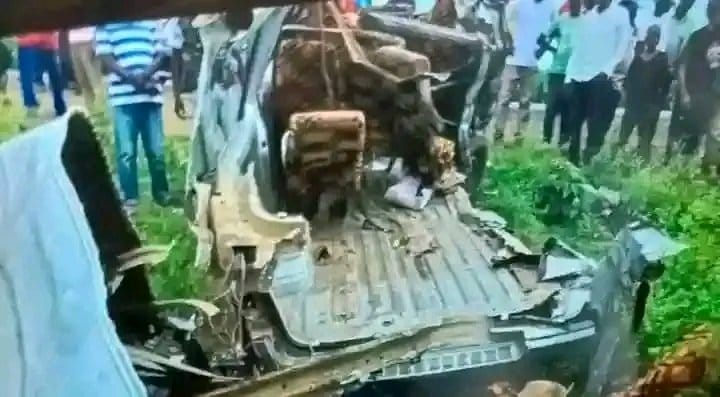 At least 9 people killed in road accident at Kericho’s Kipsitet area