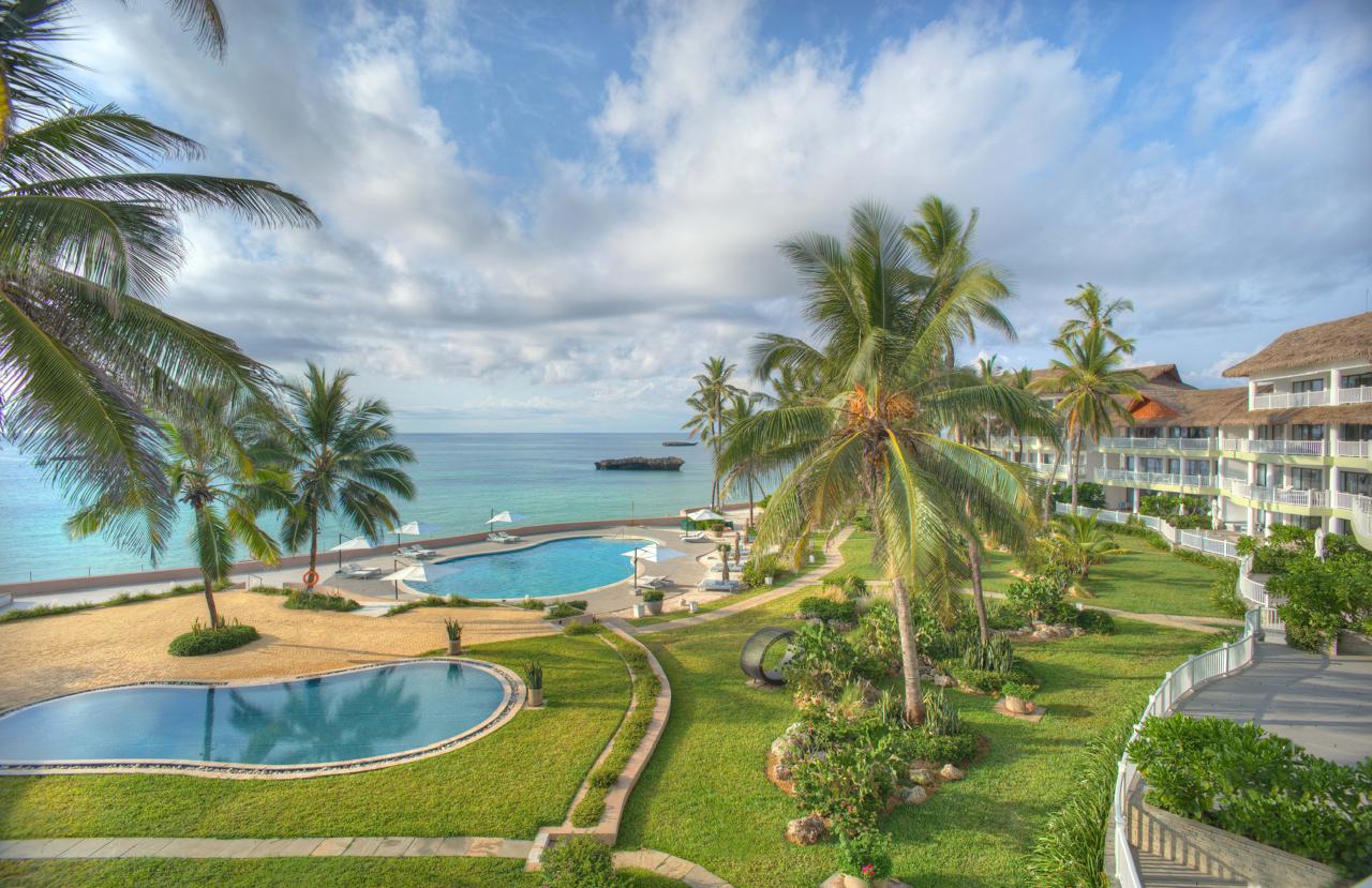 Hemingways Watamu Named Kenya’s Leading Beach Resort