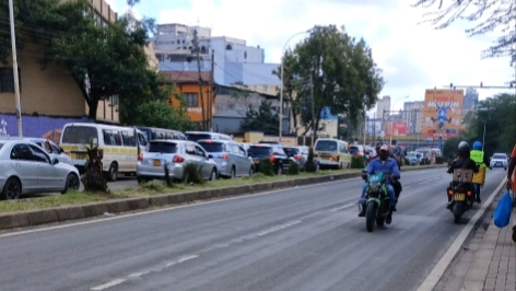 KeNHA diverts Kipande Road traffic to install cross culvert