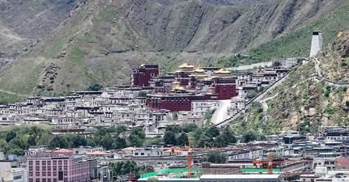 China earthquake: Scores dead as tremor strikes Tibet