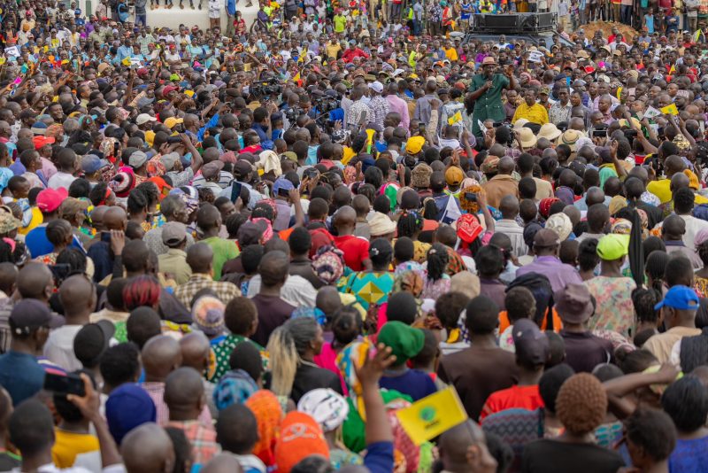 President Ruto takes on Kalonzo over farmers’ bonuses