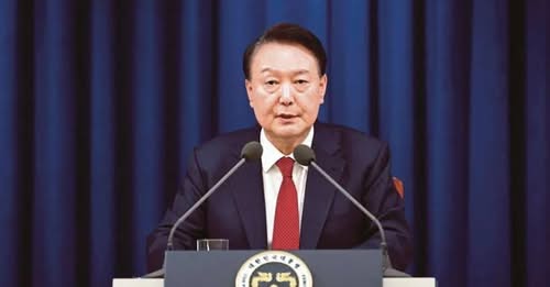 S Korea’s Yoon becomes first sitting president to be arrested