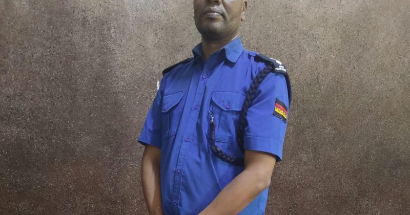 Makueni-based deputy OCS arrested again in Nairobi for illegally detaining motorist