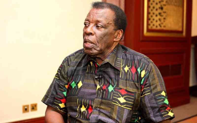 Tributes pour in for legendary broadcastor Leonard Mambo Mbotela