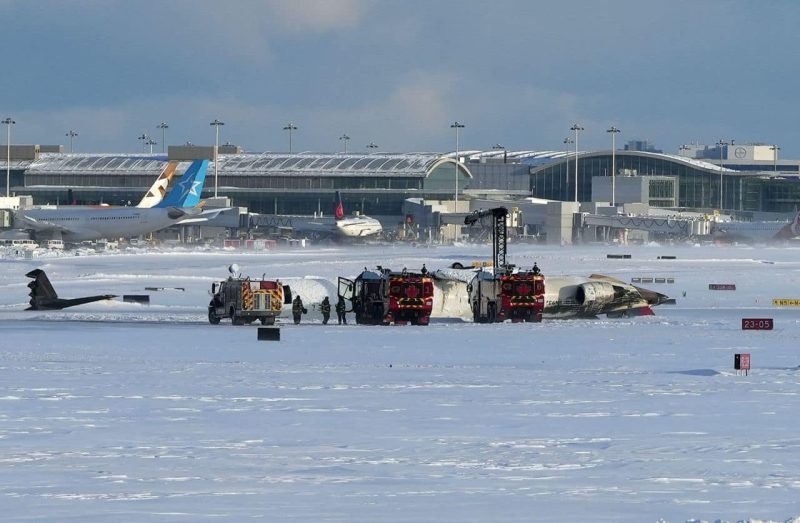 All passengers and crew survive plane crash at Toronto airport