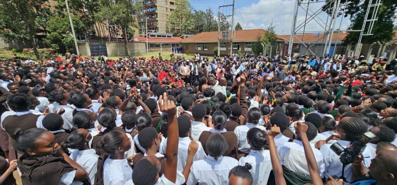 Ruto Backs Sakaja’s Plan to Add Chapatis to Nairobi’s Dishi na County Menu