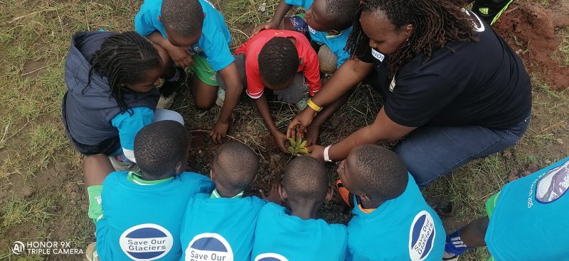 City Hall joins world in observing World Water Day
