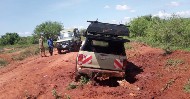 KWS extracts stranded family from Tsavo East ending 2-day rescue operation