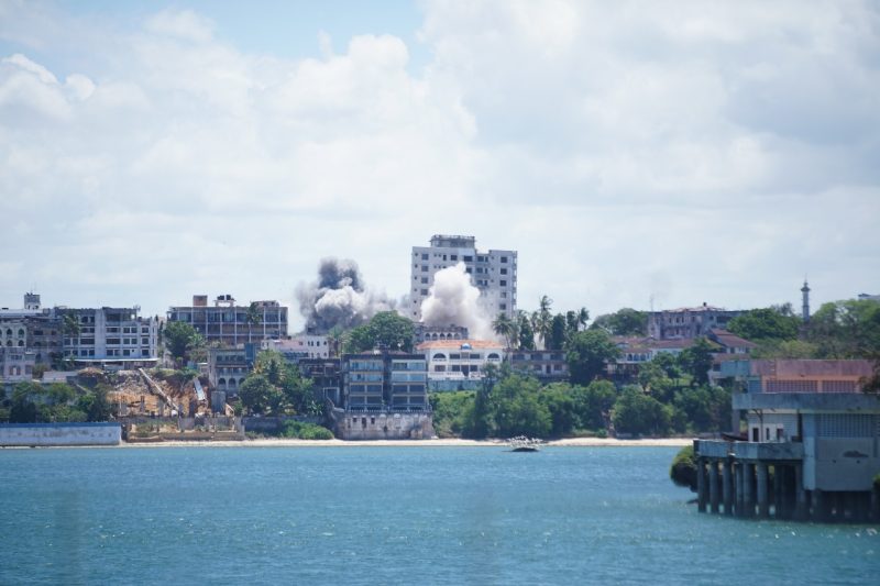 KDF brings down sinking building in Mombasa