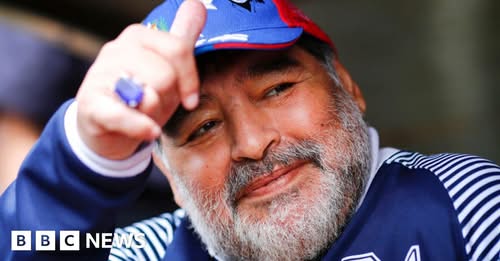 Trial of Maradona’s medical team collapses