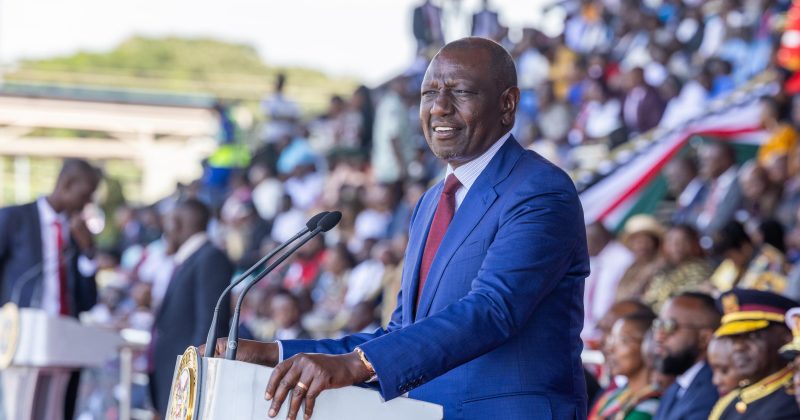 Ruto commits Sh100mn to lower dairy feeds for dairy farmers