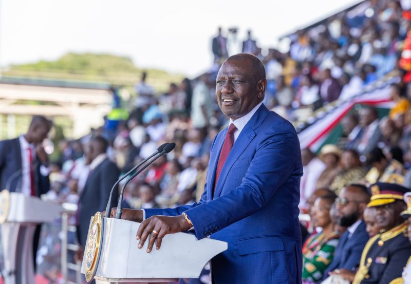 Ruto commits Sh100mn to lower dairy feeds for dairy farmers