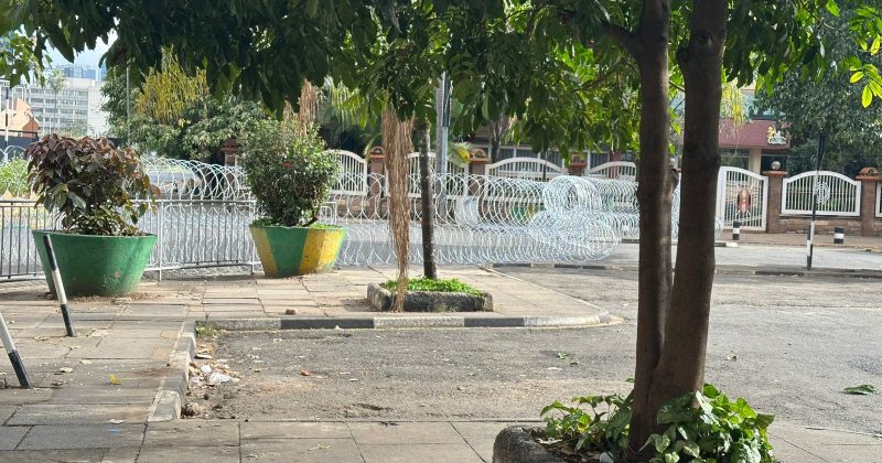 Motorists denounce police move to barricade Nairobi