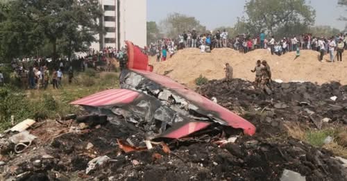Aviation authority says Boeing fuel switches are safe during crash probe