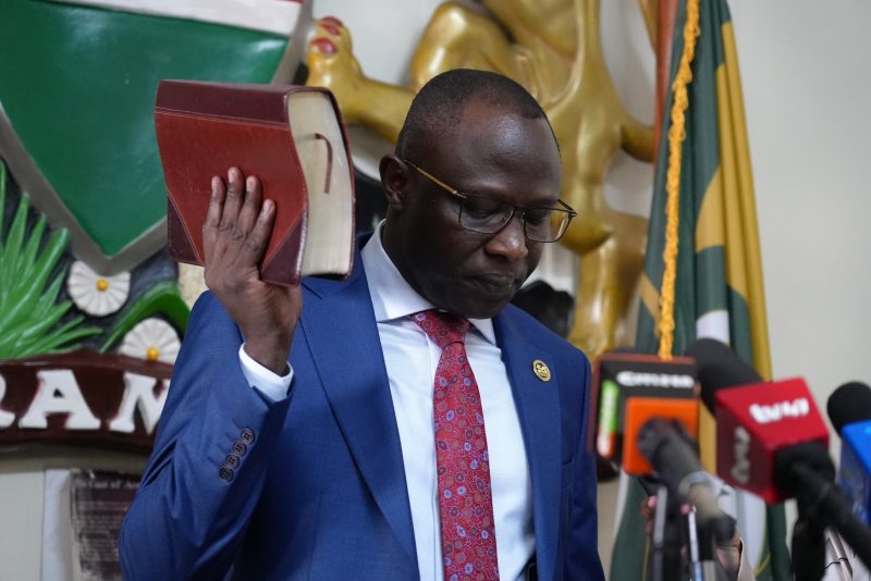 IEBC to discuss ‘ways and means’ to build confidence in polls, rebukes premature campaigns