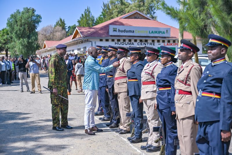 Govt to expand surveillance on retired police, military officers over militia fears