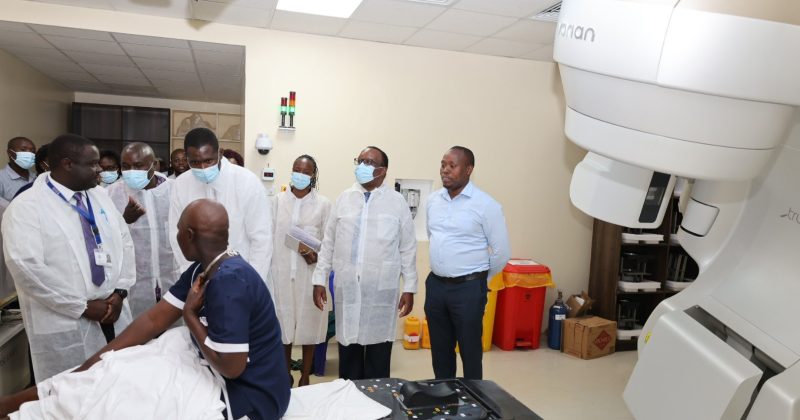 Cancer experts urge media to champion prevention in pre-summit breakfast