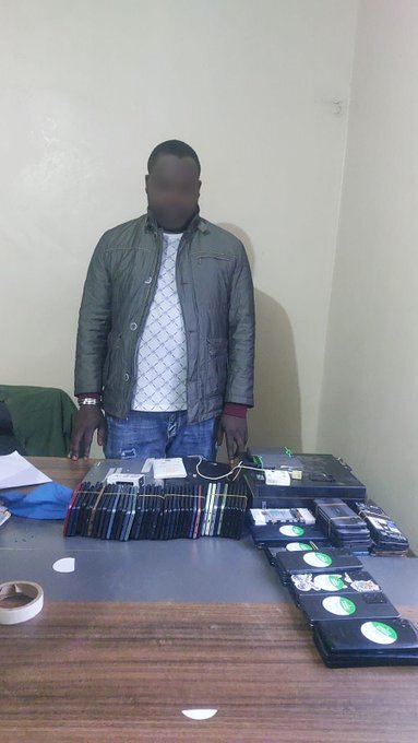 Police bust stolen phones syndicate during operation in Mathare