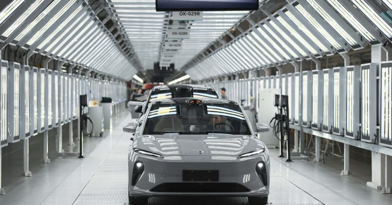 China exports get boost from EVs, robots