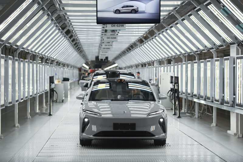 China exports get boost from EVs, robots