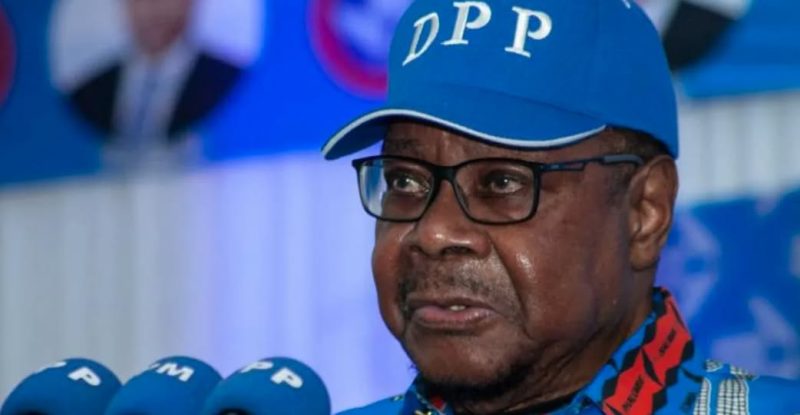 Malawi ex-president takes clear lead in vote-count, results show
