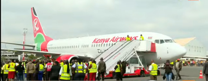 RAO001, KQ flight ferrying Raila Odinga’s body, touches down at JKIA