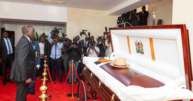 Court shoots down suit challenging Raila’s 72-hour burial plan