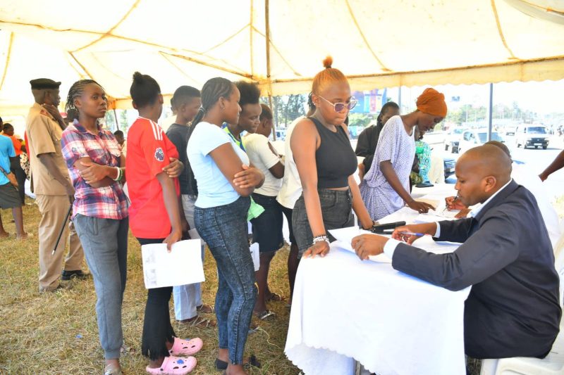 Huge Turnout as Kisumu Residents Flood Mobile ID Registration Centres, Call for Extension