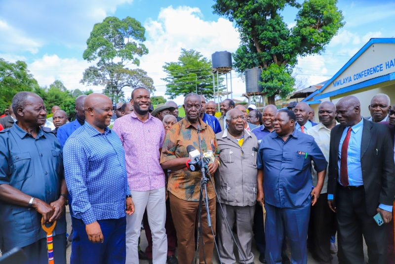 Sifuna, Otsotsi meet Luhya Elders Over Sugar Mills, Gold Mining and Proposed Nuclear Plant