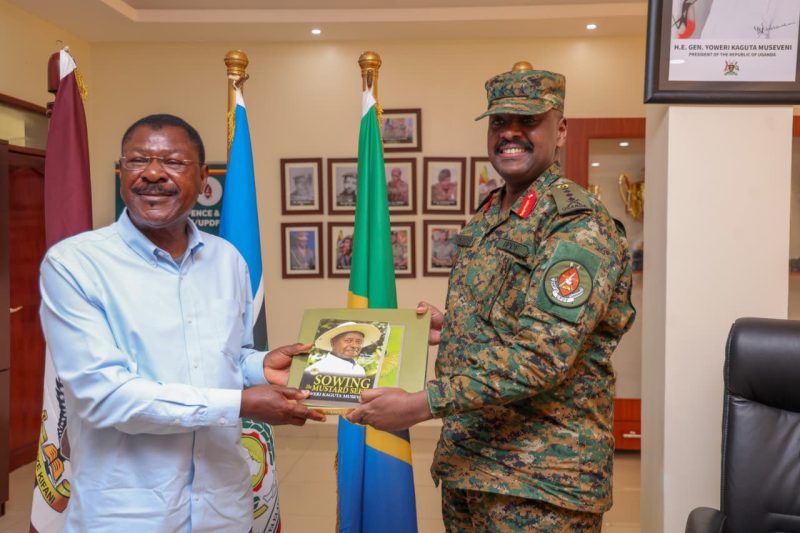 Wetangula meets Muhoozi to resolve Lake Victoria fishermen disputes