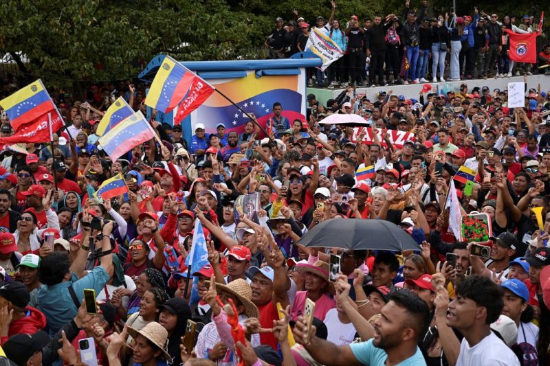 Demonstration held in Venezuelan capital, demands release of Maduro by US – China Daily