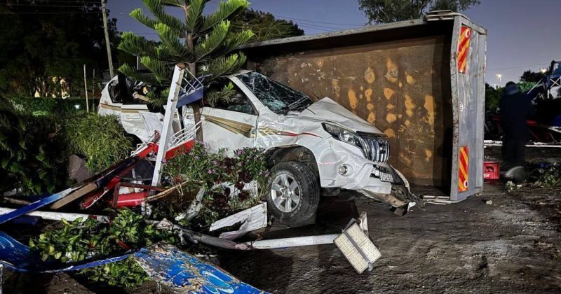 PHOTOS: Dawn demolition flattens carwash, vehicles opposite Nyayo Stadium