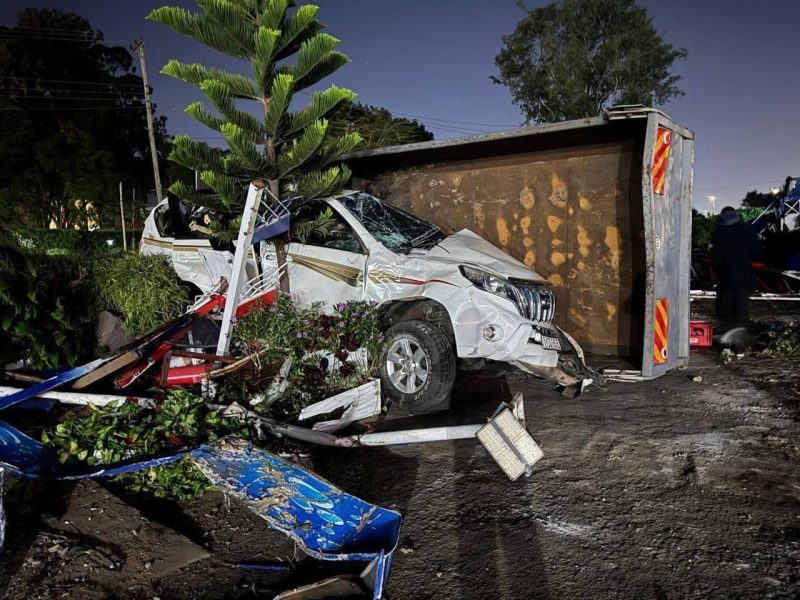 PHOTOS: Dawn demolition flattens carwash, vehicles opposite Nyayo Stadium